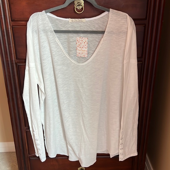 Free People Sienna Snap Cuff Long Sleeve Top (NWT) - Picture 5 of 13